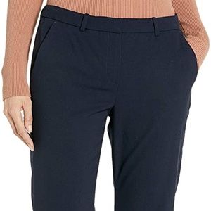 NWT⭐️ELLEN TRACY Signature Trouser